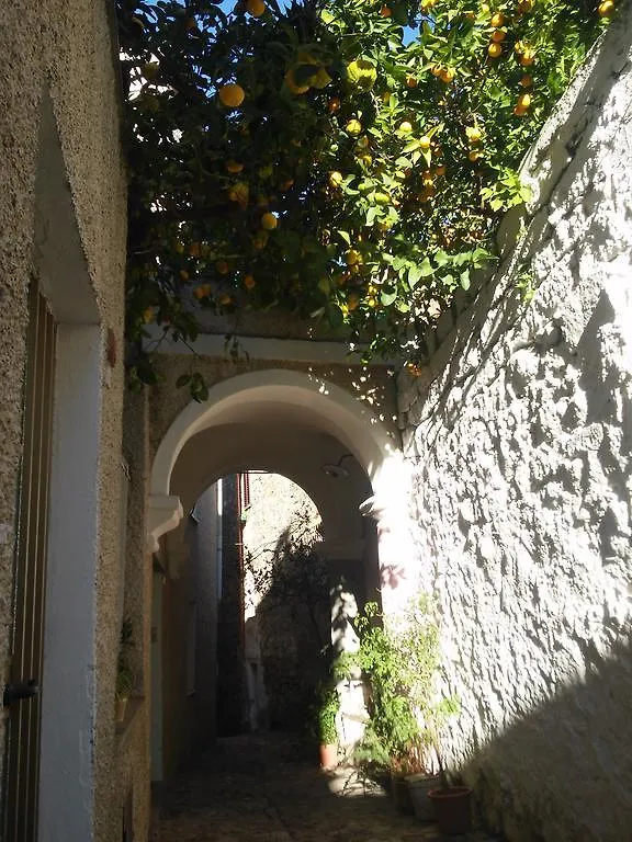 Bed & Breakfast B&B Notte Al Museo Bitti Italien